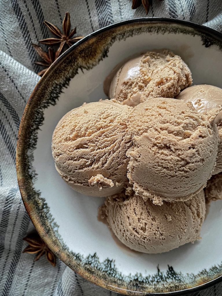 Loving this ice cream bowl attachment for my KitchenAid mixer! Linked in my   shop! #icecream 