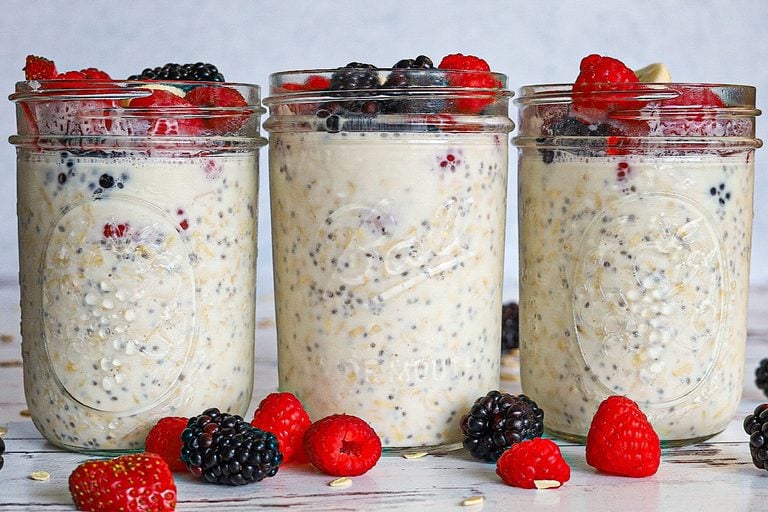 The best overnight oats recipe, high protein quick and easy breakfast